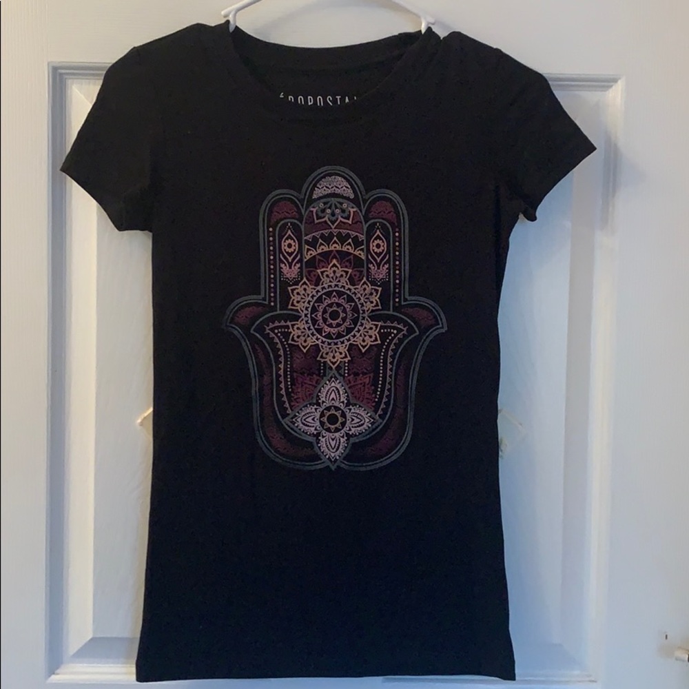 Tee shirt